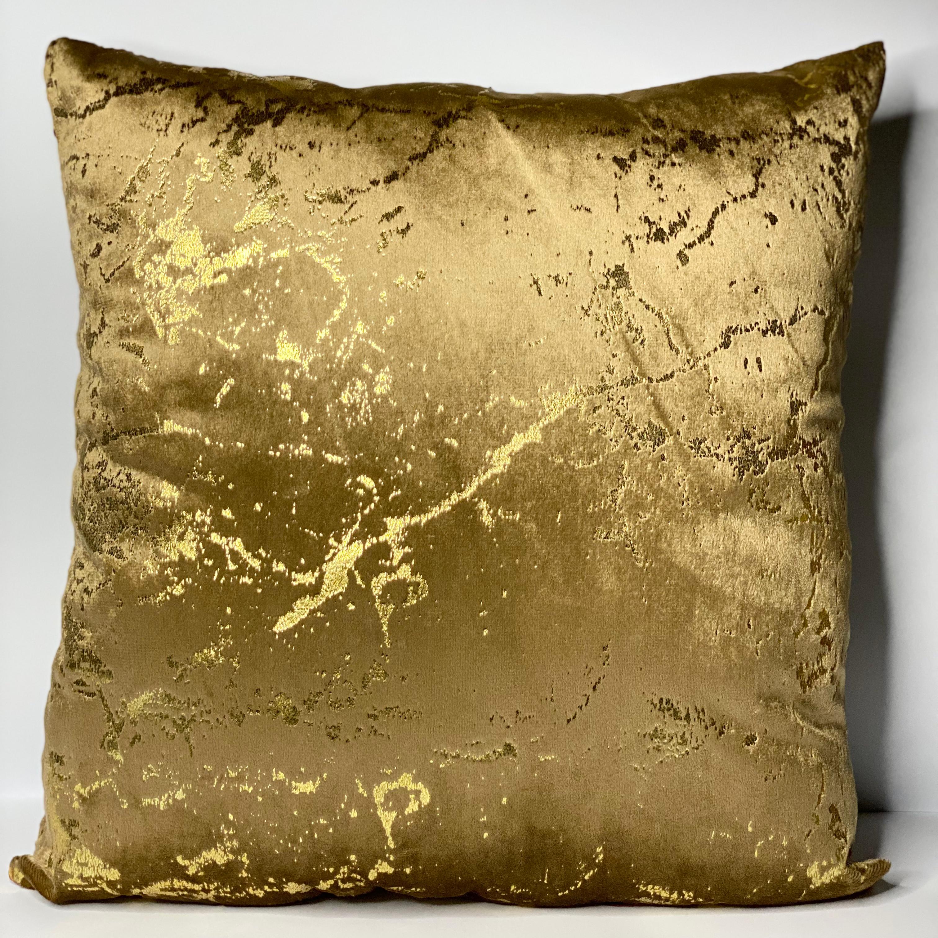 Luxury Velvet Cushion Cover (Golden Shiny)