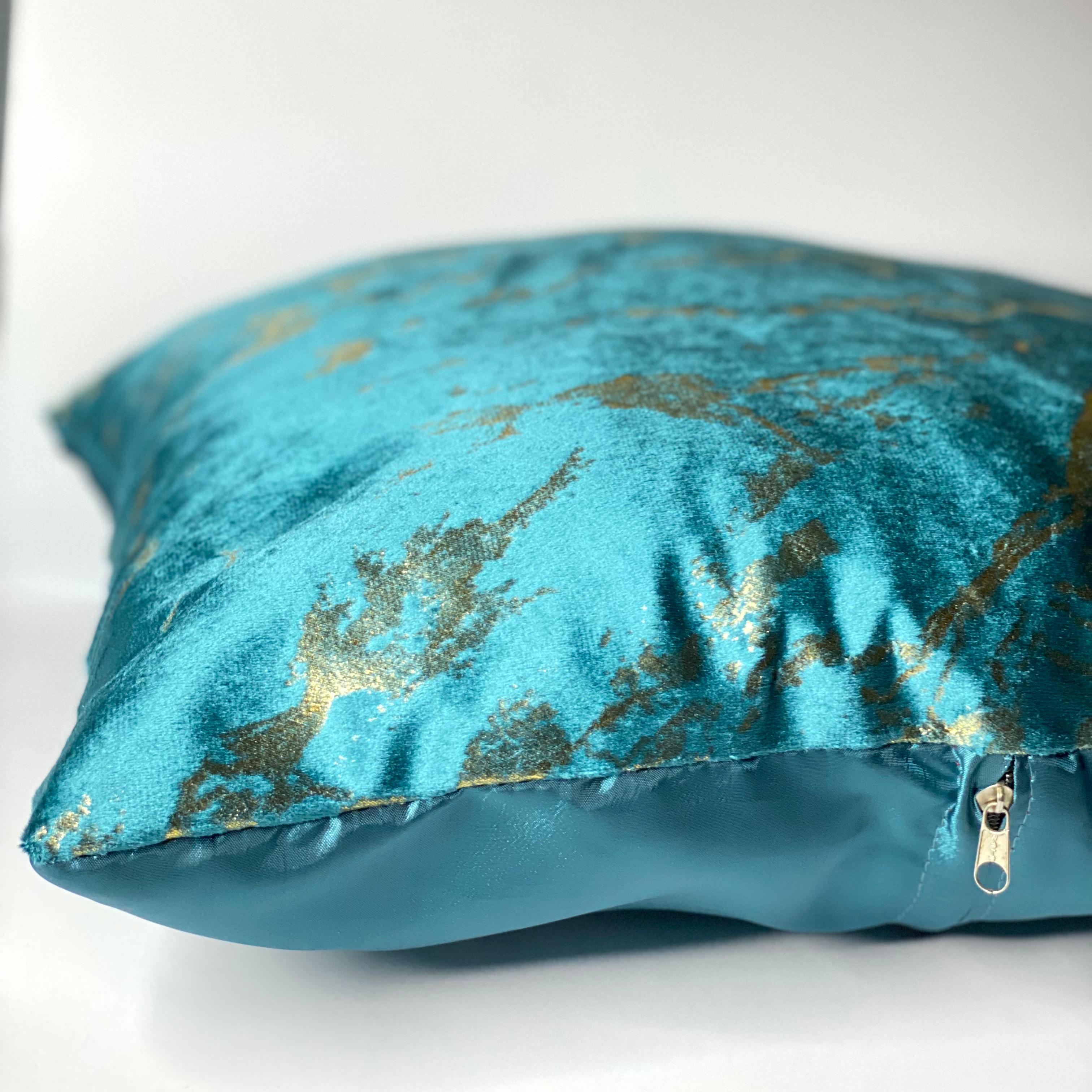 Luxury Velvet Cushion Cover (Shine Frozey)